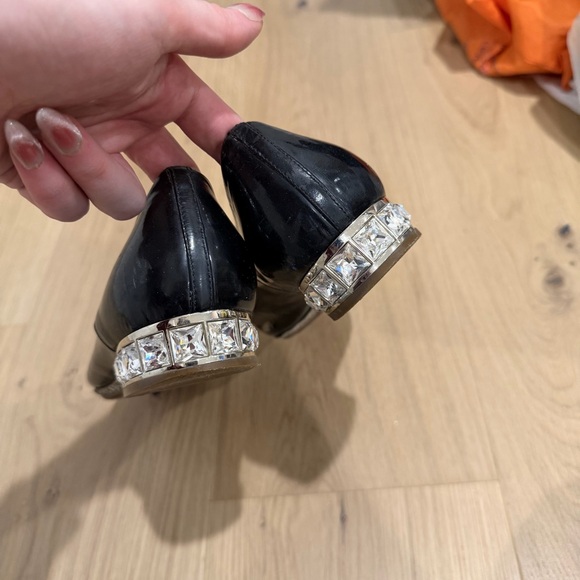 Miu Miu Black Patent Leather Flats with Crystal Heel - Picture 5 of 8